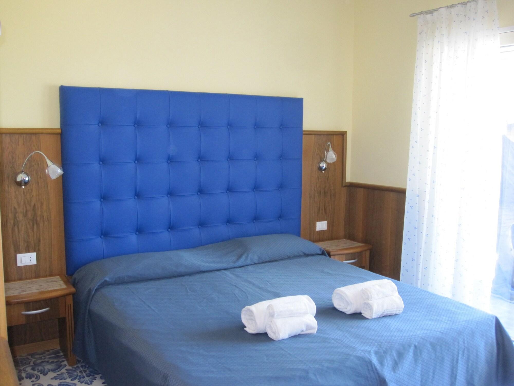 Hotel Panoramic Giardini Naxos Dış mekan fotoğraf