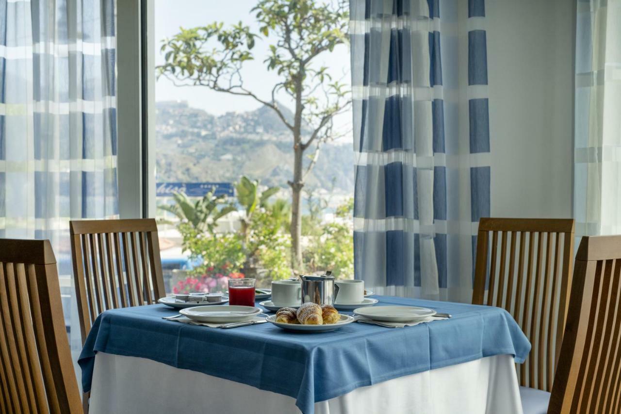 Hotel Panoramic Giardini Naxos Dış mekan fotoğraf