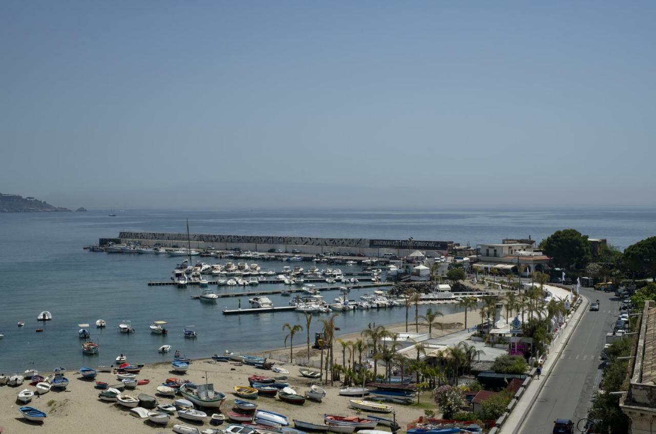 Hotel Panoramic Giardini Naxos Dış mekan fotoğraf